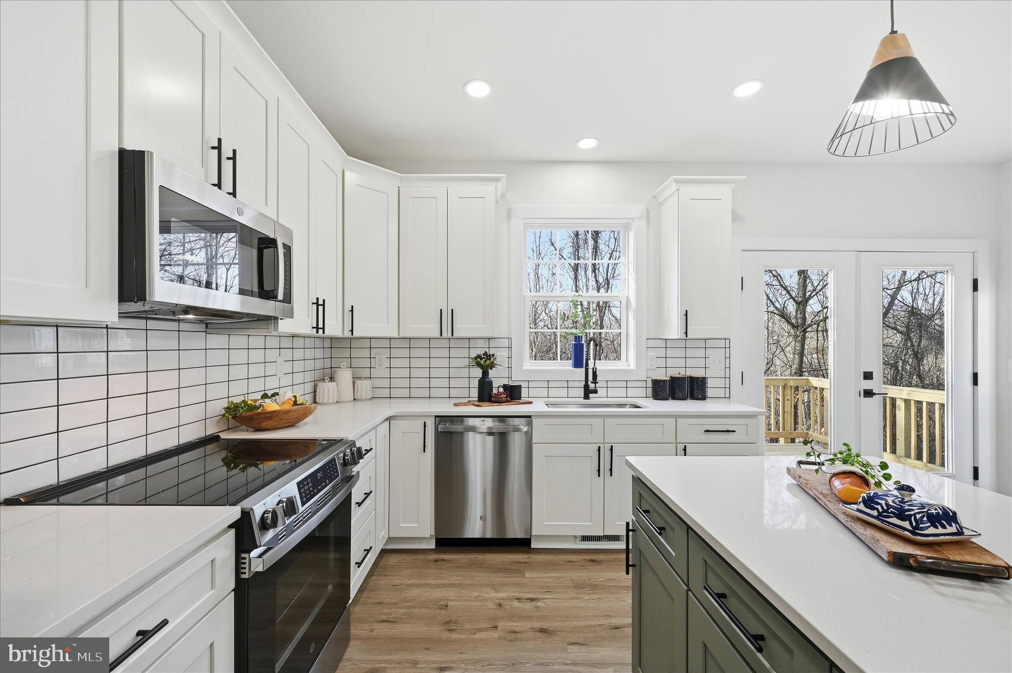 985 Hostler Road Harpers Ferry, WV 25425 - Photo 10 of 51 Kitchen