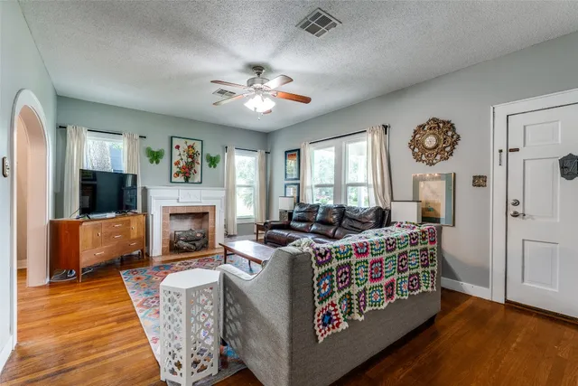 $215,000 | 1106 South 11th Street, Temple, TX 76504