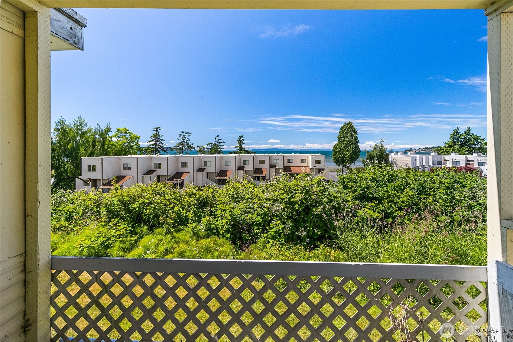 8080 Harborview Road, Unit 167 Blaine, WA 98230 - Photo 22 of 27 a view of a garden
