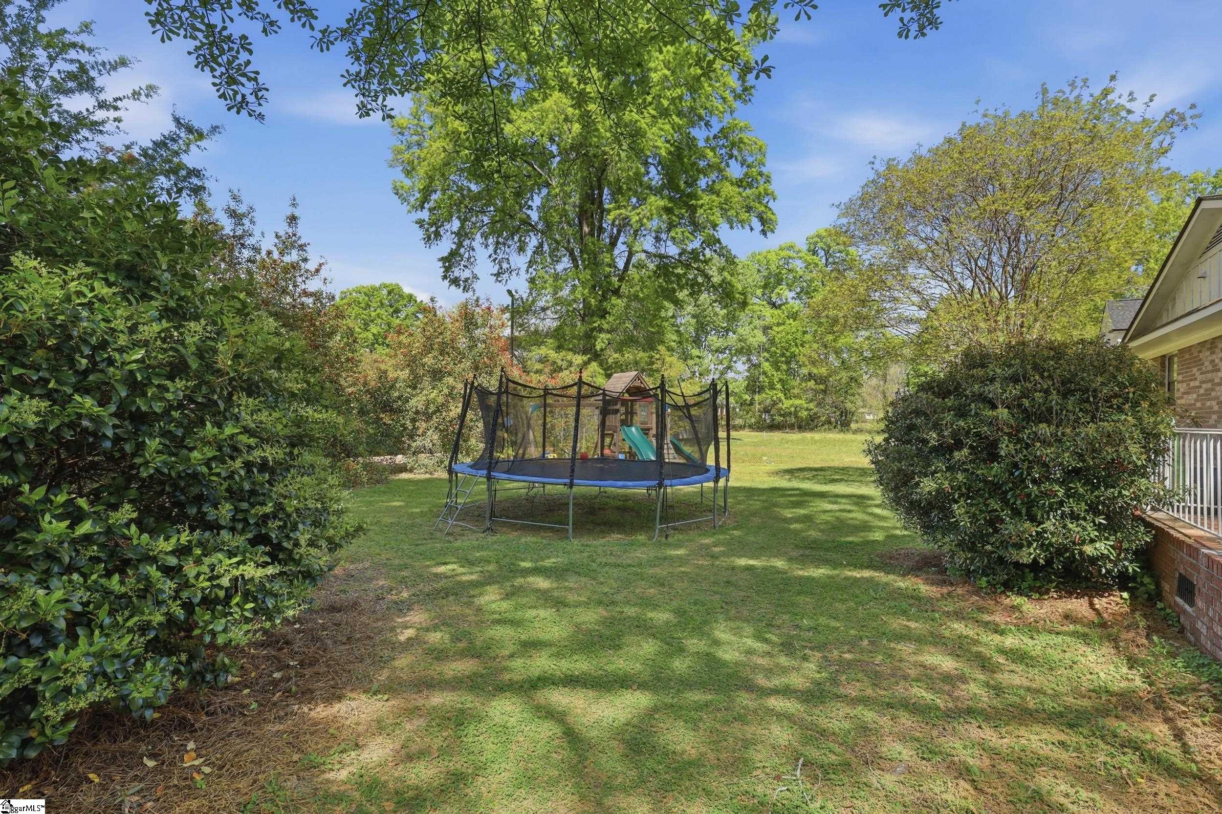 106 Ansel Drive Clinton, SC 29325 - Photo 25 of 42