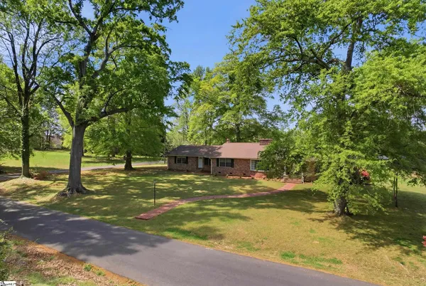 $420,000 | 106 Ansel Drive, Clinton, SC 29325