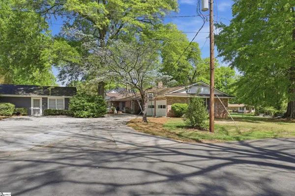 $420,000 | 106 Ansel Drive, Clinton, SC 29325