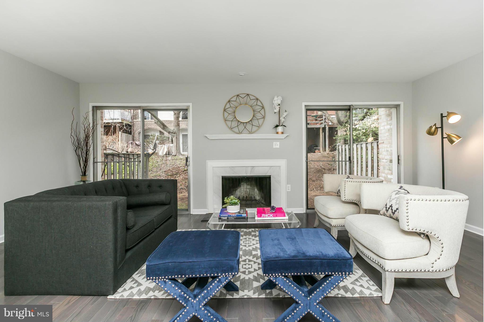 1935 Greenberry Road Baltimore, MD 21209 - Photo 1 of 30 Living Room