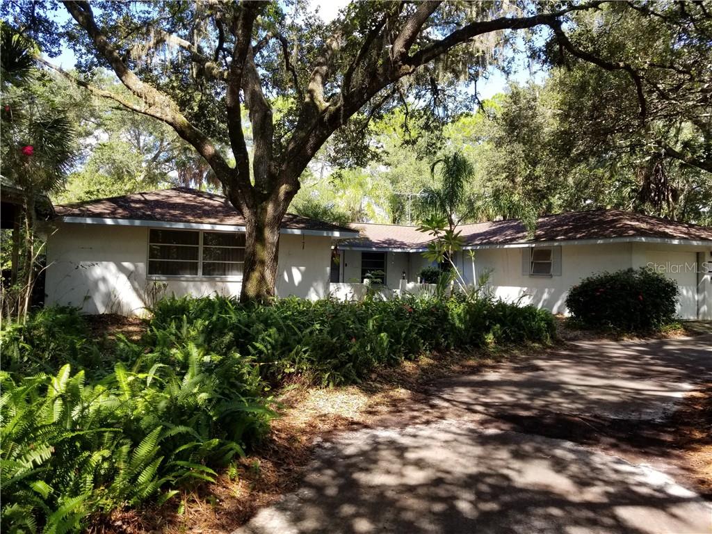 303 Keystone Road Venice, FL 34292 - Photo 1 of 1