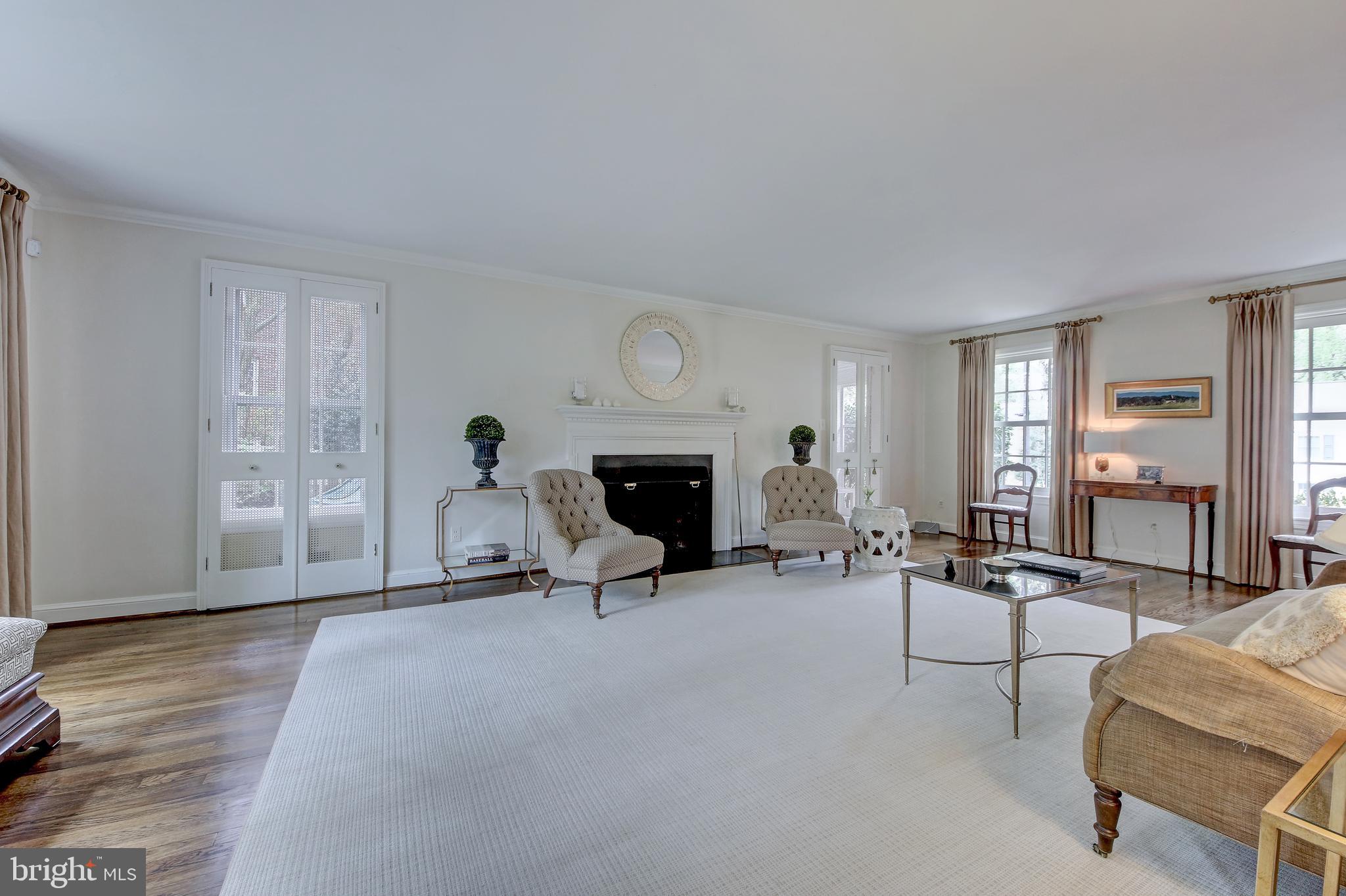 8209 Kerry Road Chevy Chase, MD 20815 - Photo 5 of 40 Living Room