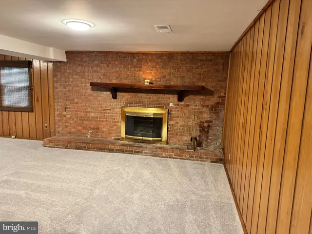 $750,000 | 6703 Greenview Lane, Springfield, VA 22152