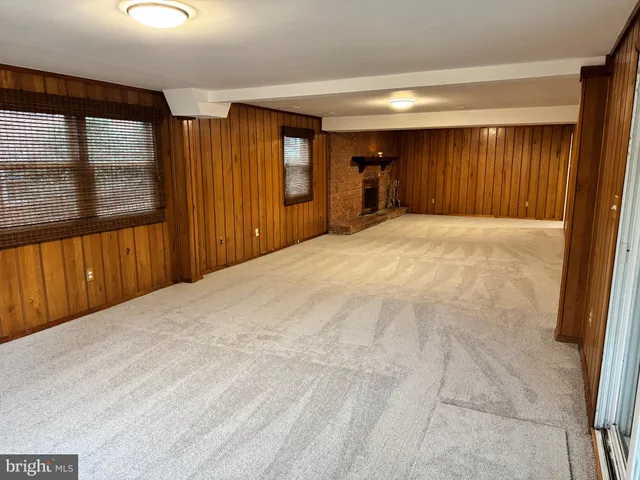 $750,000 | 6703 Greenview Lane, Springfield, VA 22152