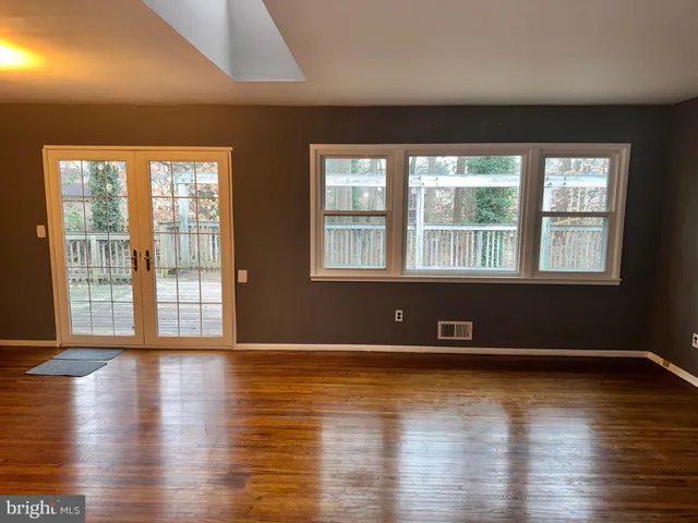 $750,000 | 6703 Greenview Lane, Springfield, VA 22152