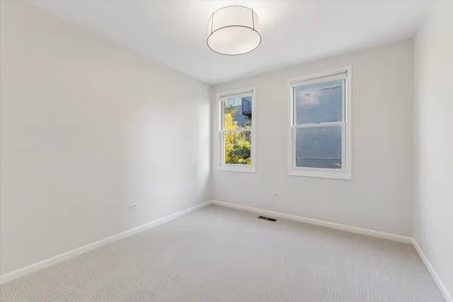 $567,000 | 2225 West Madison Street, Unit 7, Chicago, IL 60612