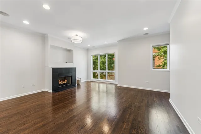 $567,000 | 2225 West Madison Street, Unit 7, Chicago, IL 60612