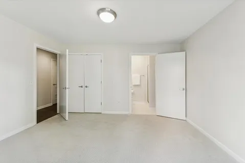 $567,000 | 2225 West Madison Street, Unit 7, Chicago, IL 60612