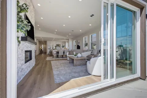 $1,649,990 | 2 West Pine Street, Altadena, CA 91001
