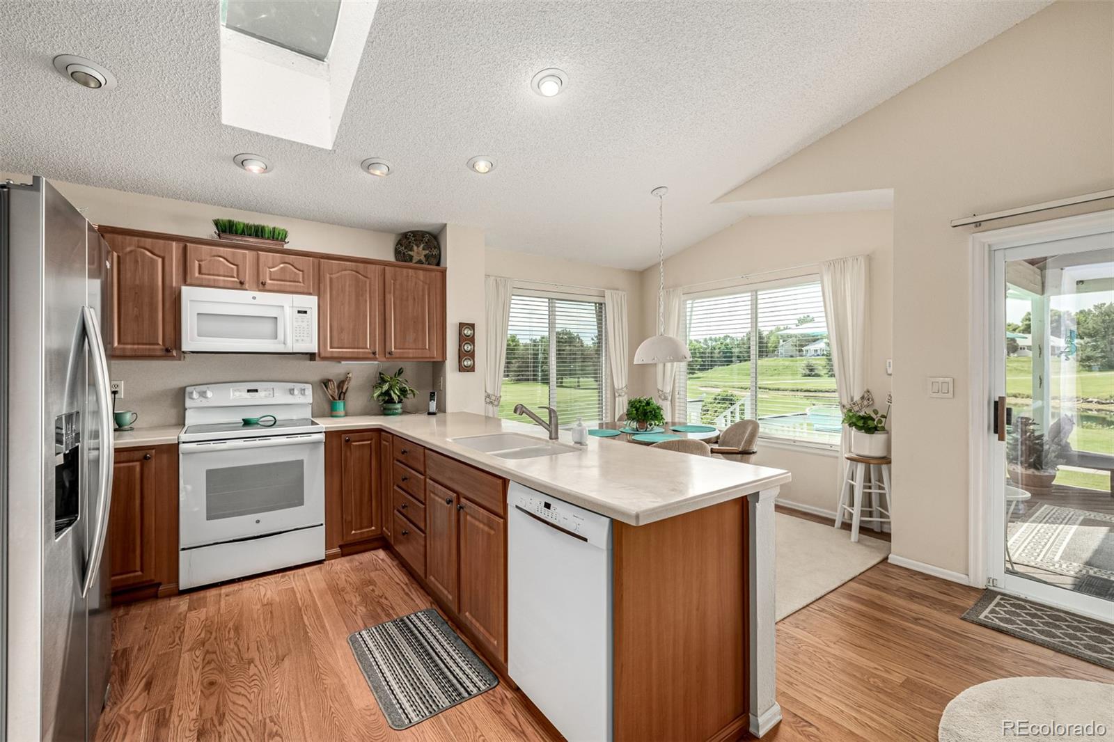34 Sutherland Court Highlands Ranch, CO 80130 - Photo 14 of 47 Gallery Image 14