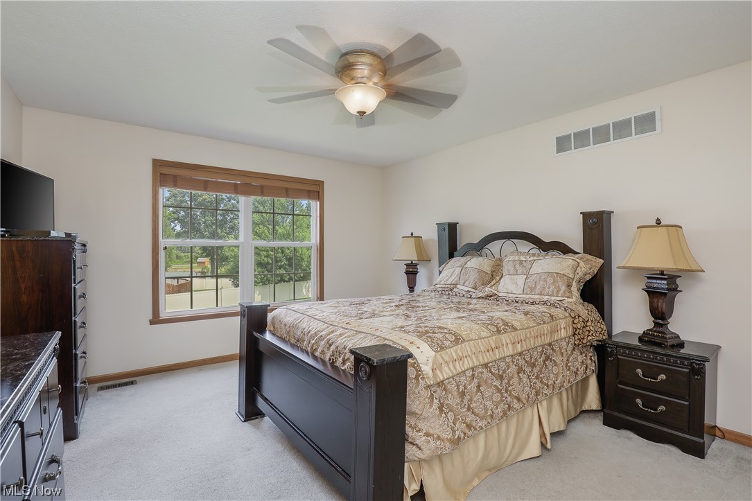 5951 Wentworth Road Southwest Canton, OH 44706 - Photo 17 of 33 Gallery Image 17