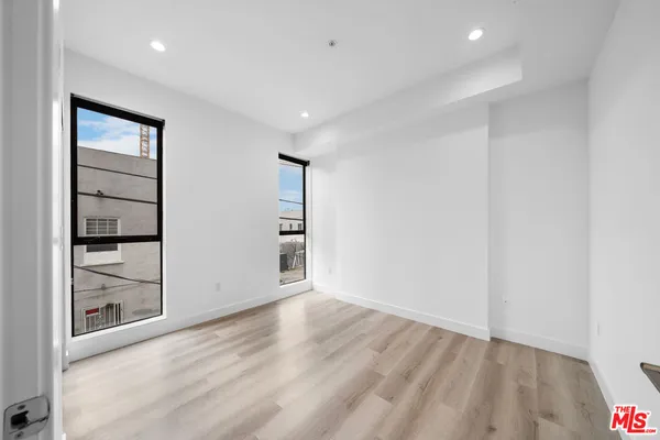 an empty room with closet