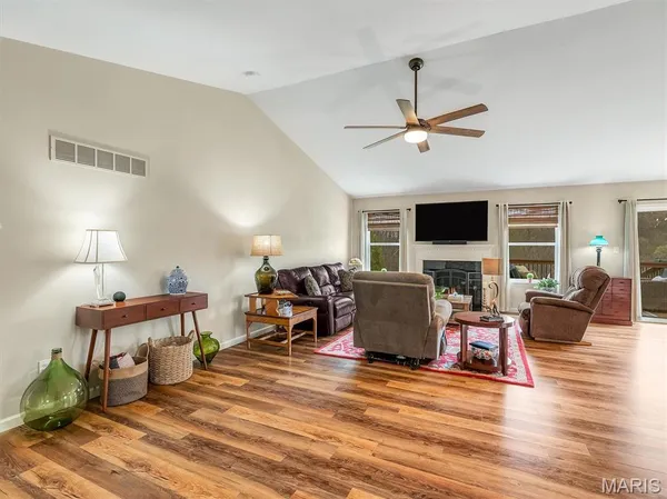 $414,900 | 17456 Wyman Ridge Drive, Eureka, MO 63025