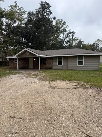 $1,700 | 133 Highway 1077, Madisonville, LA 70447