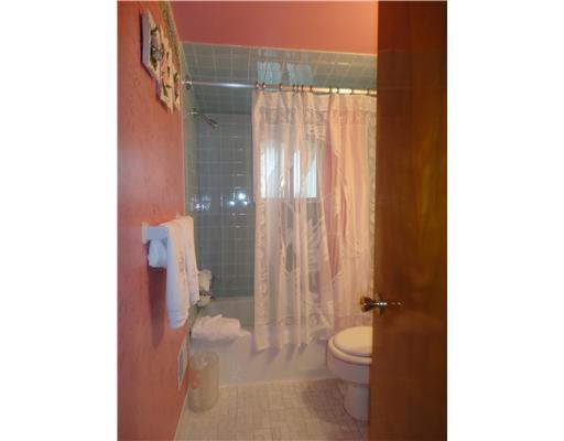 1437 Grove Road Castle Shannon, PA 15236 - Photo 16 of 18 Full Bath.