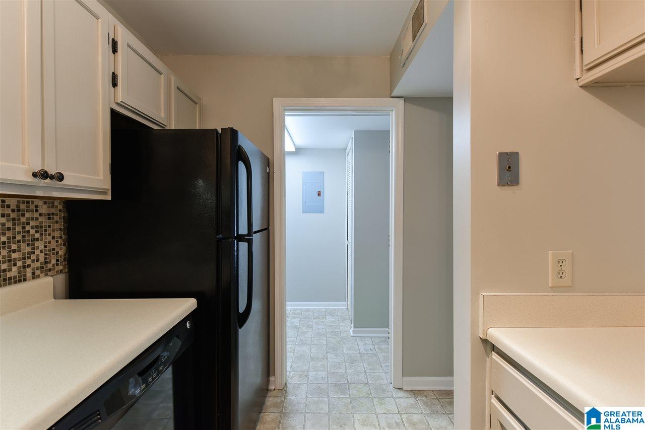 710 Gables Drive, Unit 710 Birmingham, AL 35244 - Photo 18 of 40