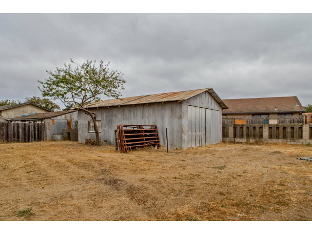 760 Middlefield Road Salinas, CA 93906 - Photo 21 of 24 Gallery Image 21