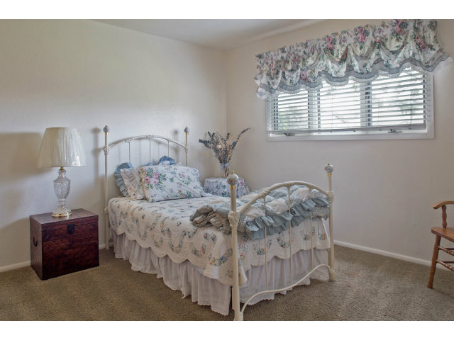 760 Middlefield Road Salinas, CA 93906 - Photo 9 of 24 Gallery Image 9