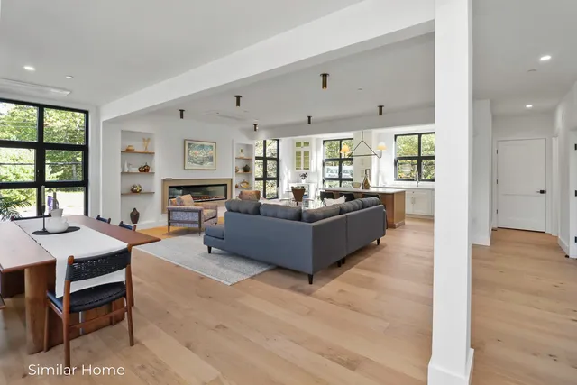 $1,595,000 | 1155 Sagamore Avenue, Unit 2, Portsmouth, NH 03801