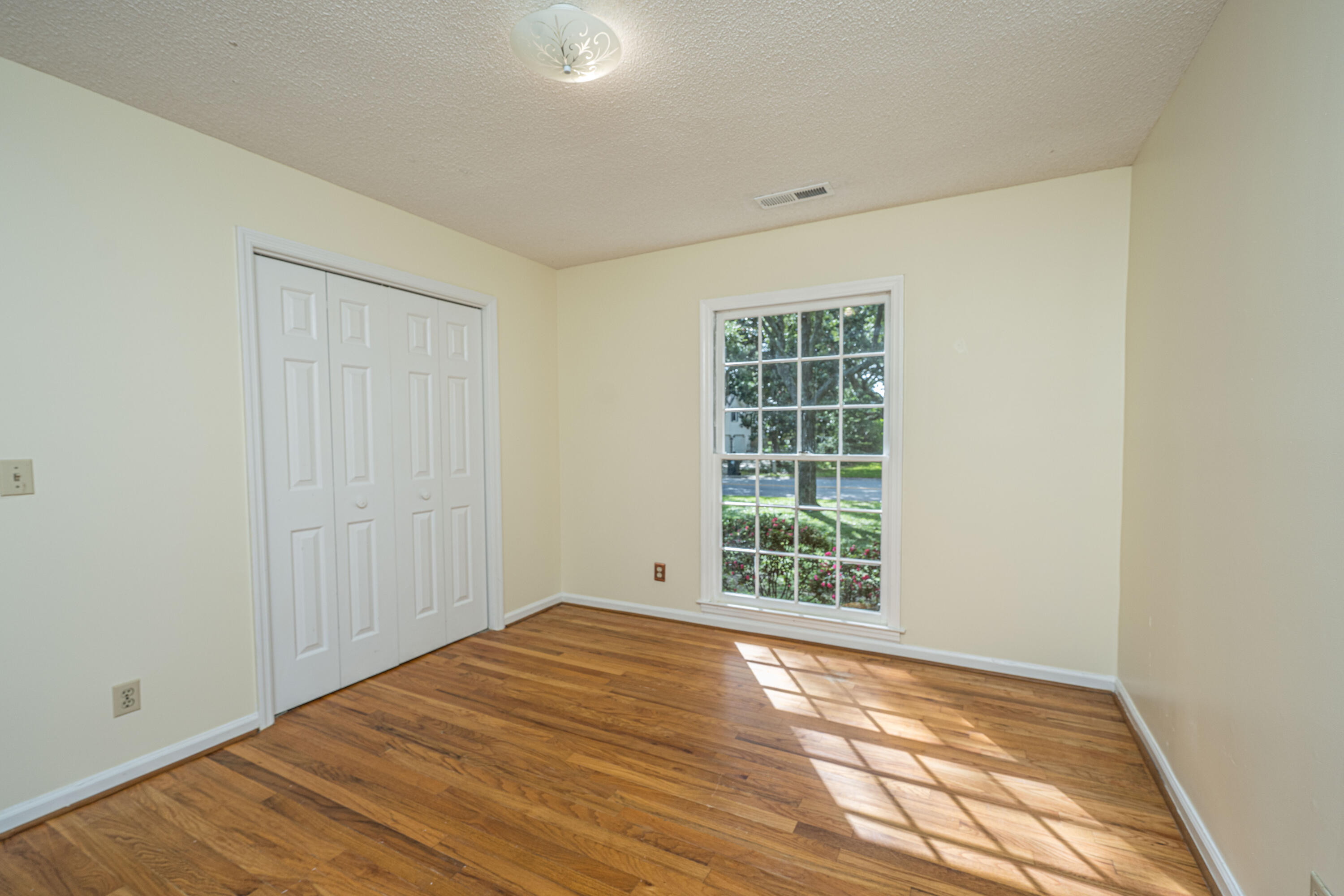 672 Old Plantation Road Charleston, SC 29412 - Photo 14 of 27 1st Bedroom