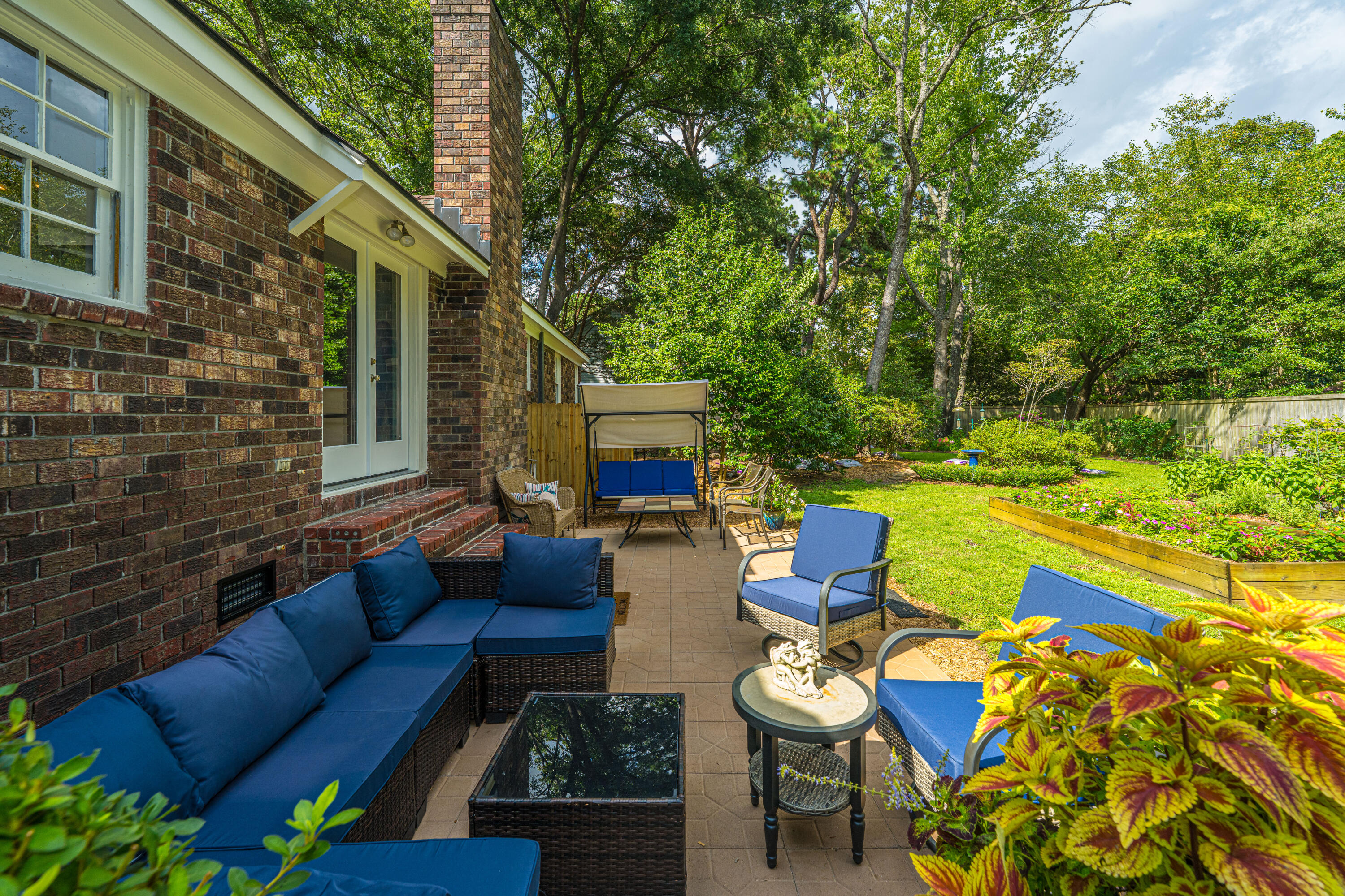 672 Old Plantation Road Charleston, SC 29412 - Photo 22 of 27 Large Back Yard Patio