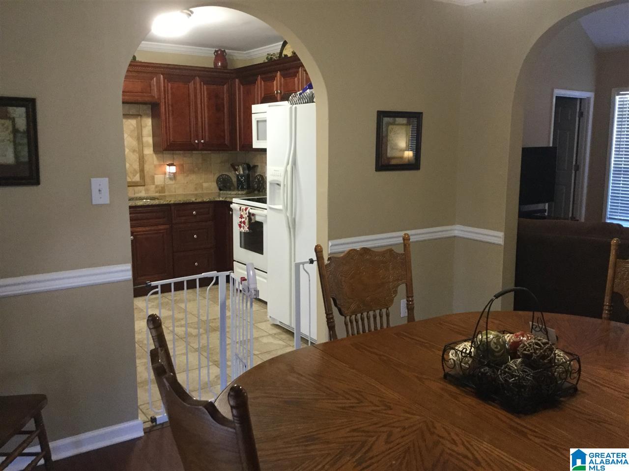 165 Silverstone Lane Alabaster, AL 35007 - Photo 12 of 31 Gallery Image 12
