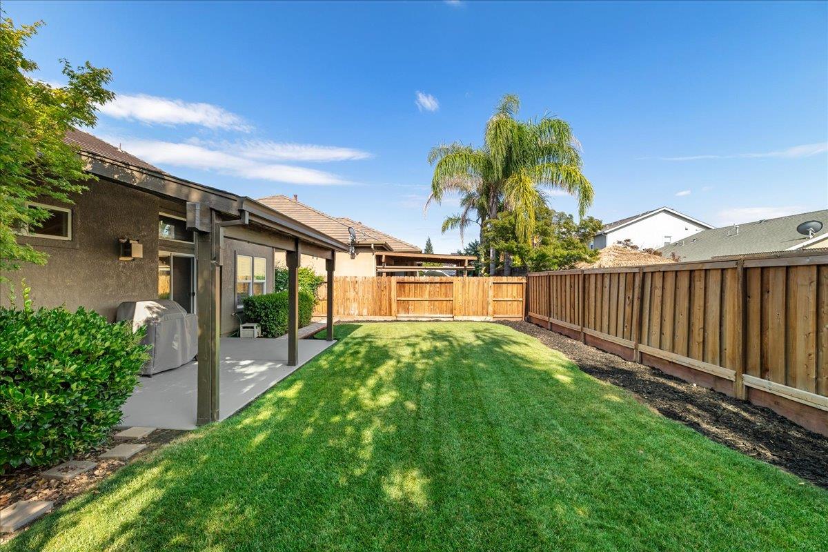 1672 Moonbeam Way Turlock, CA 95382 - Photo 51 of 53