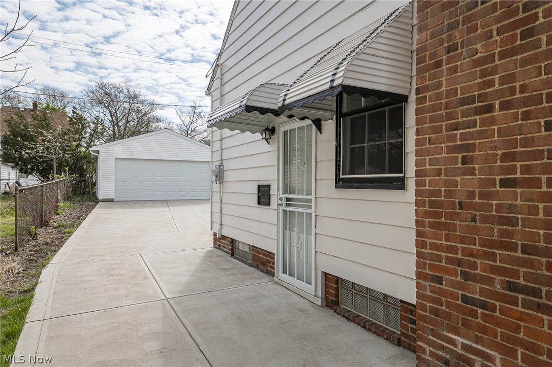 3717 Pennington Road Cleveland, OH 44120 - Photo 22 of 25 Gallery Image 22