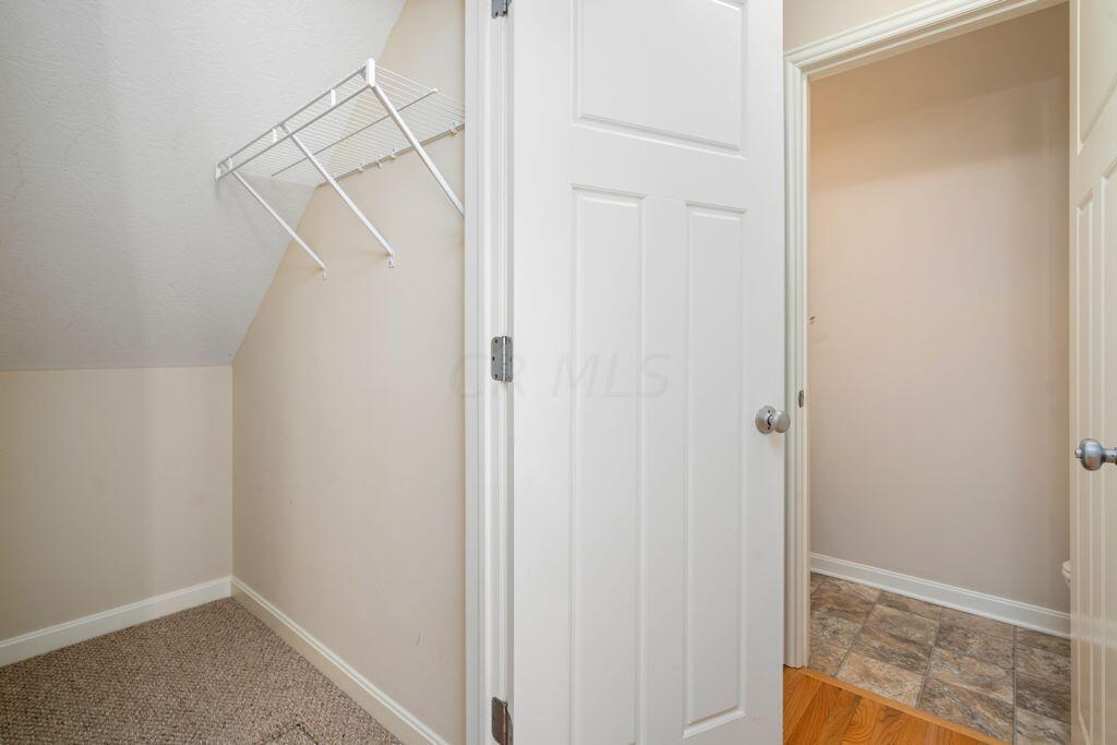 5735 Nadler Road Dublin, OH 43016 - Photo 27 of 48 Walk In Closet