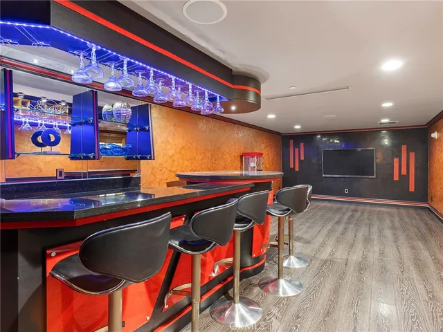 $3,125,521 | 922 East Providencia Avenue, Burbank, CA 91501