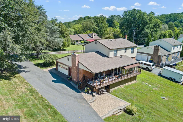 $675,000 | 526 Dawson Tract, Hockessin, DE 19707