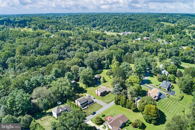 $675,000 | 526 Dawson Tract, Hockessin, DE 19707