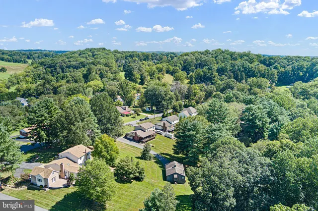 $675,000 | 526 Dawson Tract, Hockessin, DE 19707