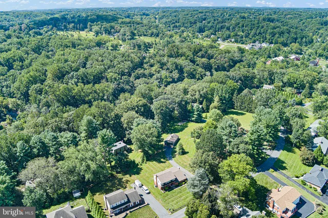 $675,000 | 526 Dawson Tract, Hockessin, DE 19707