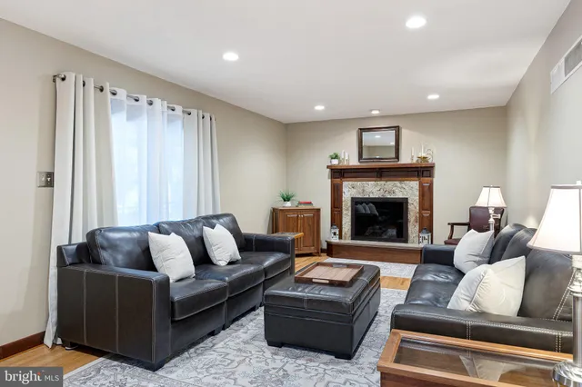 $675,000 | 526 Dawson Tract, Hockessin, DE 19707