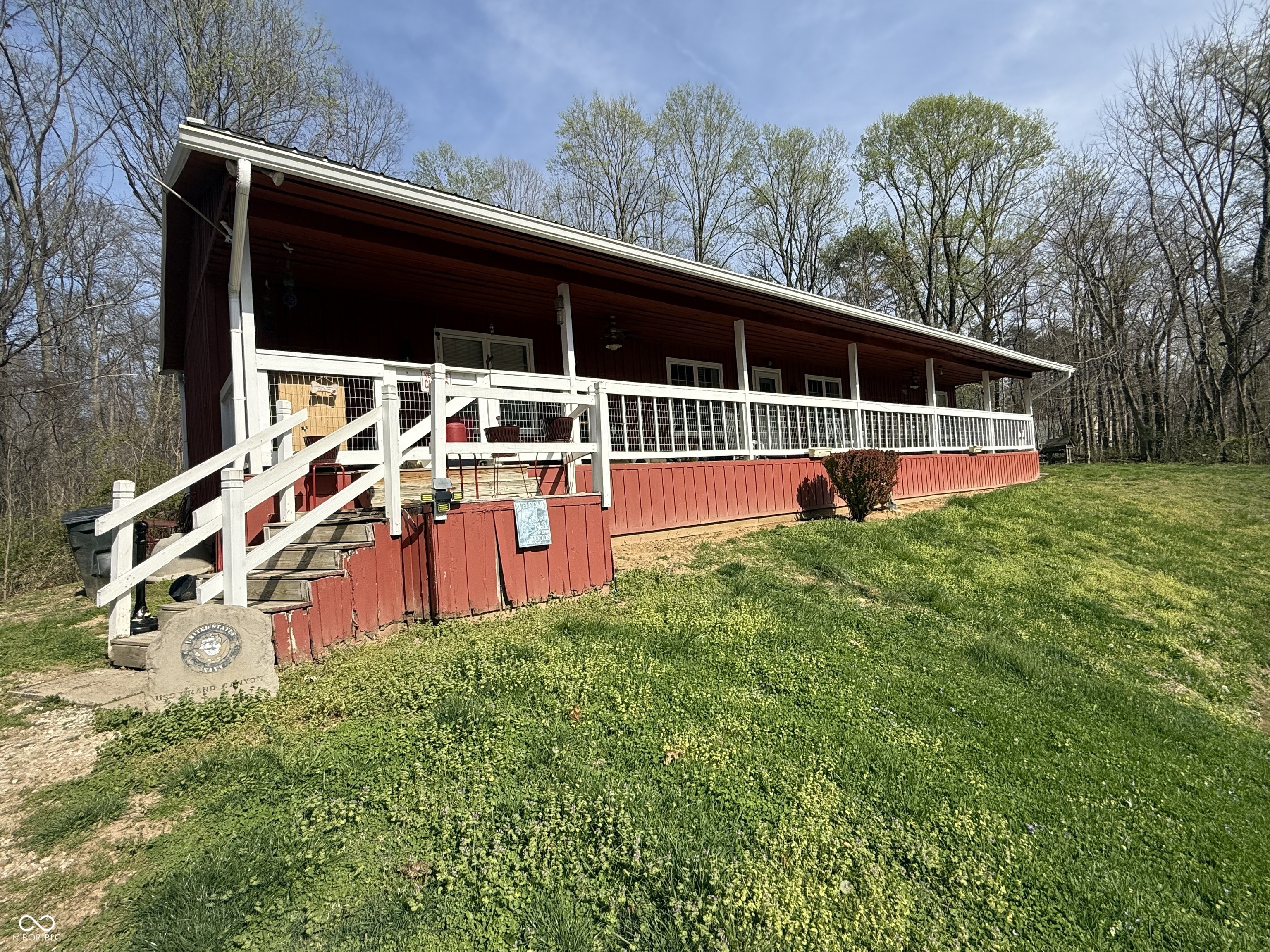 2154 Hornettown Road Morgantown, IN 46160 - Photo 2 of 47 Gallery Image 2