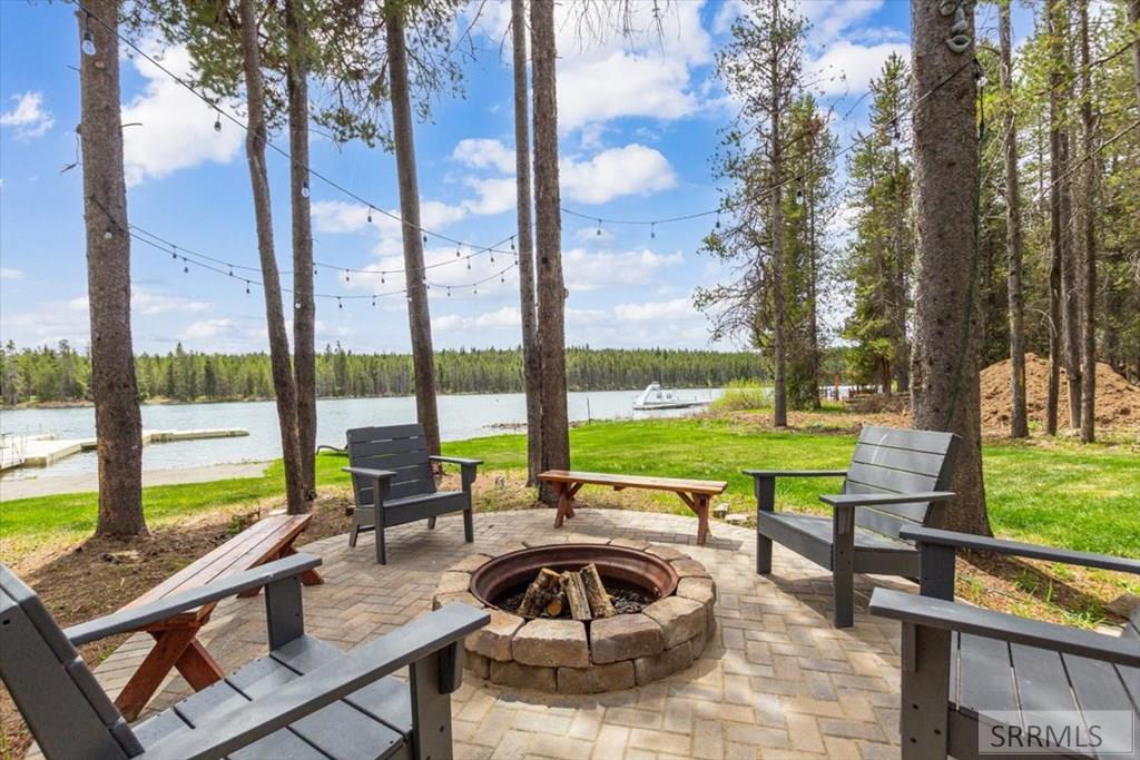 3724 Snake River Road Island Park, ID 83429 - Photo 3 of 71