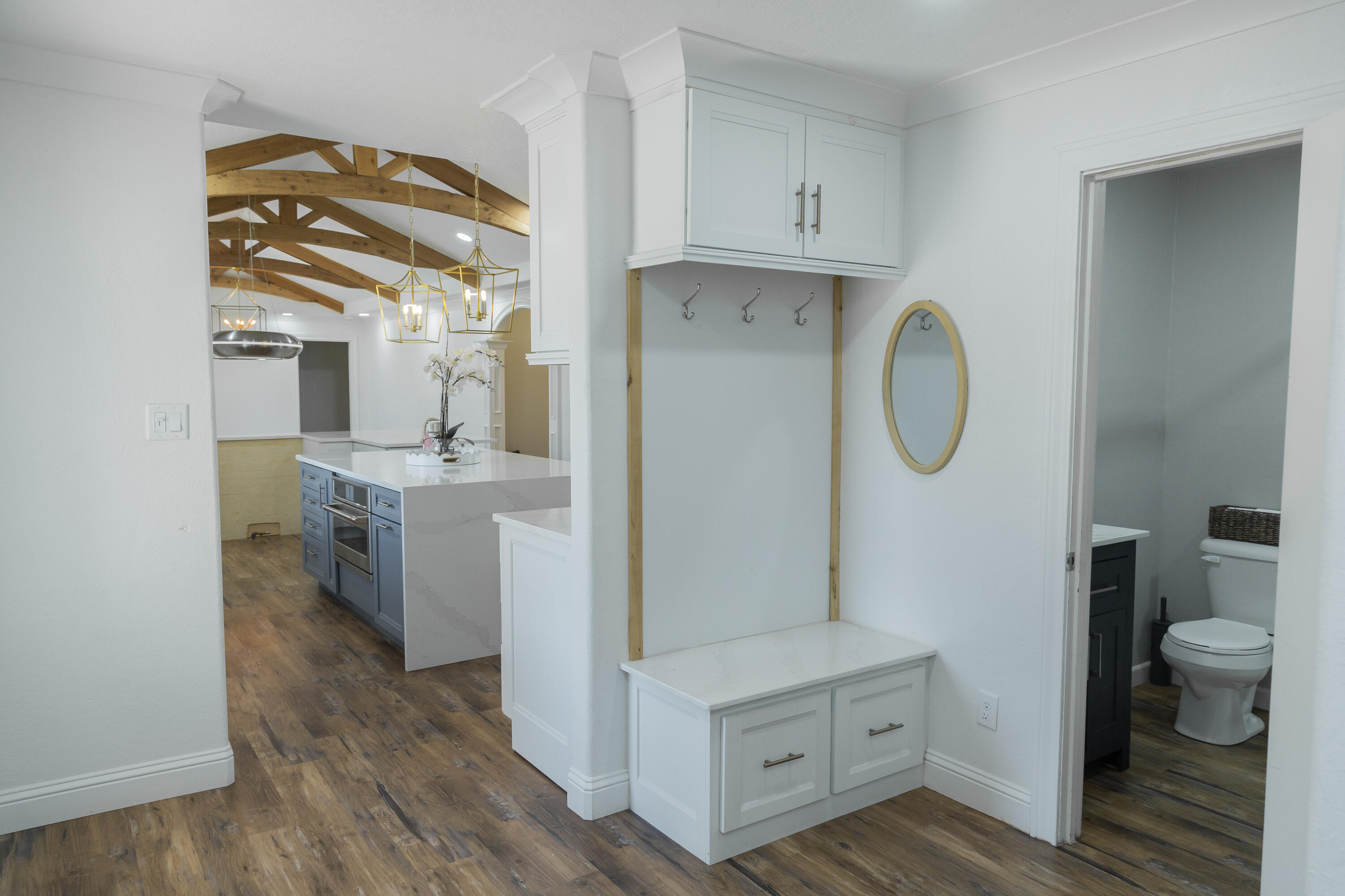 1308 West 24th Street Plainview, TX 79072 - Photo 31 of 85 a view of bathroom with dual sinks