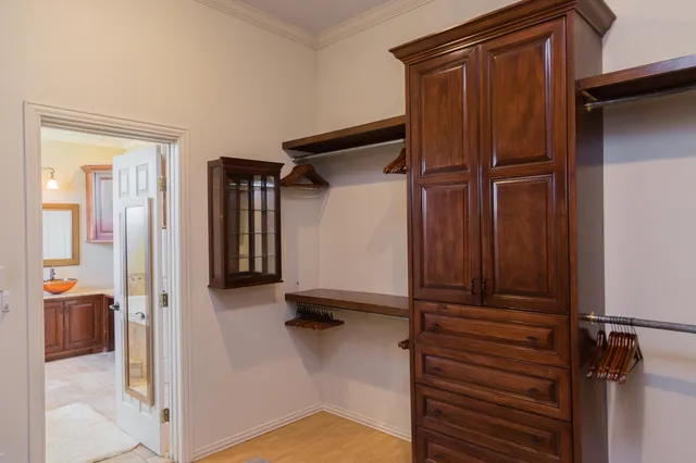 $399,000 | 1308 West 24th Street, Plainview, TX 79072