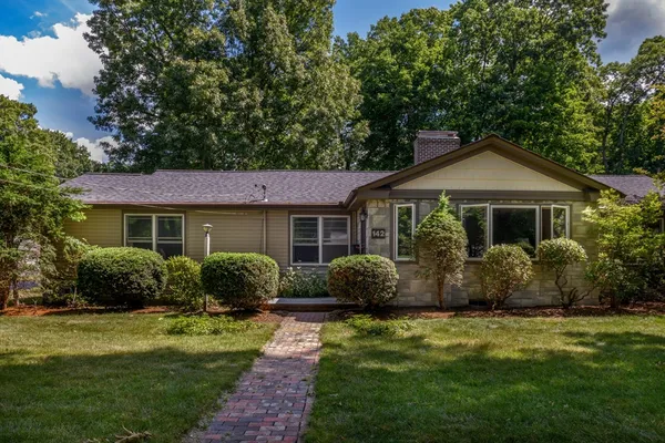 $659,900 | 142 Jamieson Road, Holden, MA 01520