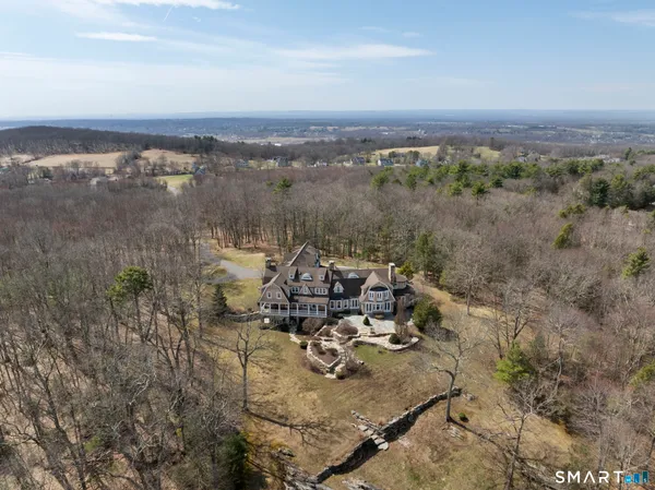 $1,990,000 | 5 Viewpoint Lane, Ellington, CT 06029