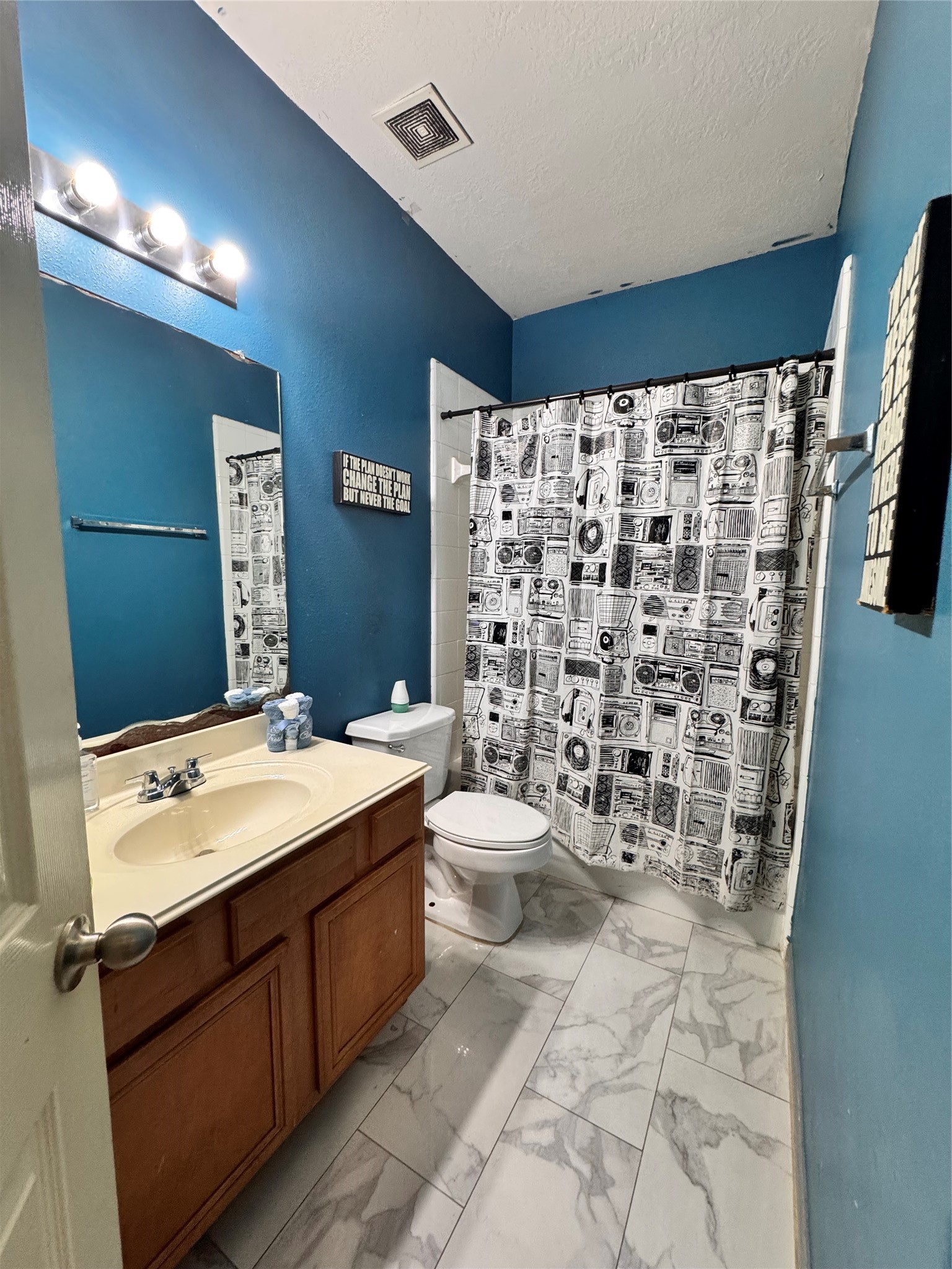 3626 Cedar Flats Lane Spring, TX 77386 - Photo 12 of 24 Second Bathroom