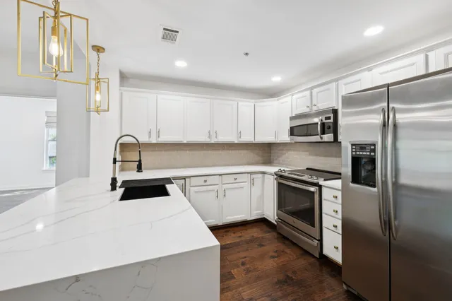 $375,000 | 2000 Newark Lane, Unit F200, Thompson's Station, TN 37179