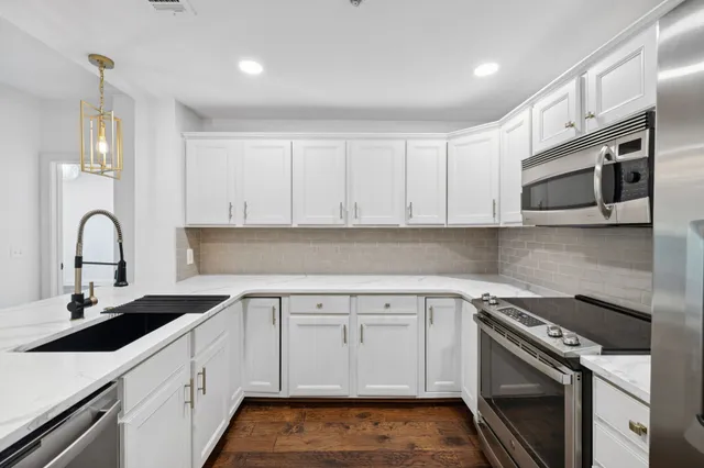 $375,000 | 2000 Newark Lane, Unit F200, Thompson's Station, TN 37179