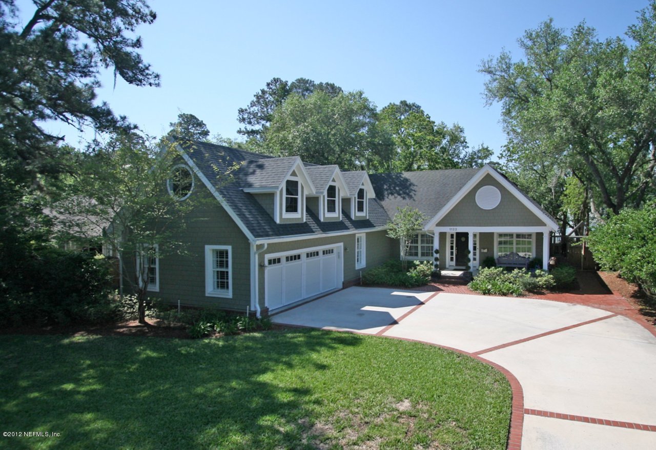 1122 Lakewood Road Jacksonville, FL 32207 - Photo 1 of 6 Front of Home