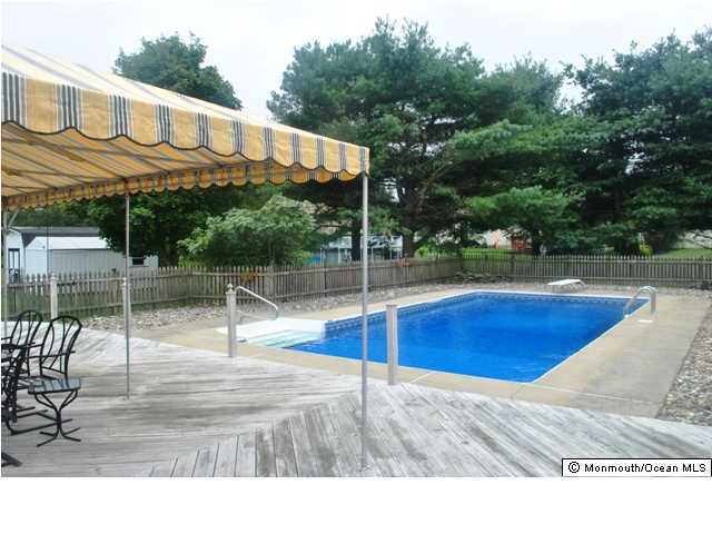 18 Patterson Drive Freehold, NJ 07728 - Photo 14 of 19 Additional Photo