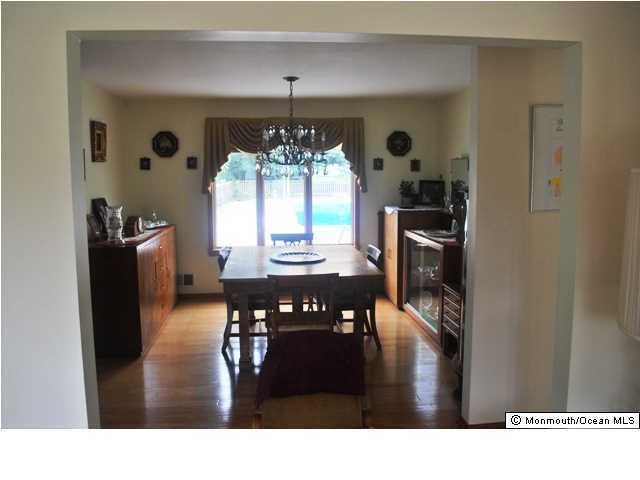 18 Patterson Drive Freehold, NJ 07728 - Photo 4 of 19 Additional Photo